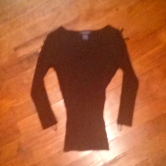 Shirt - Picture 1 of 2